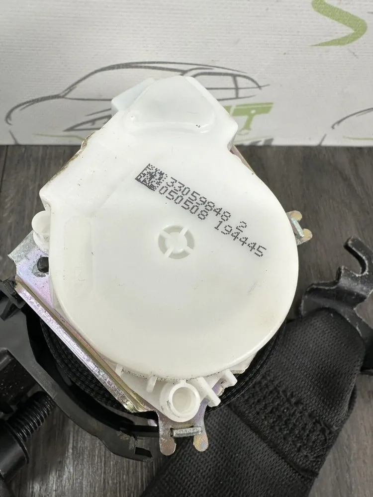33059848 Ceinture de sécurité avant gauche BMW Série 1 E87 E81 Série 3 E90 E91 modèles