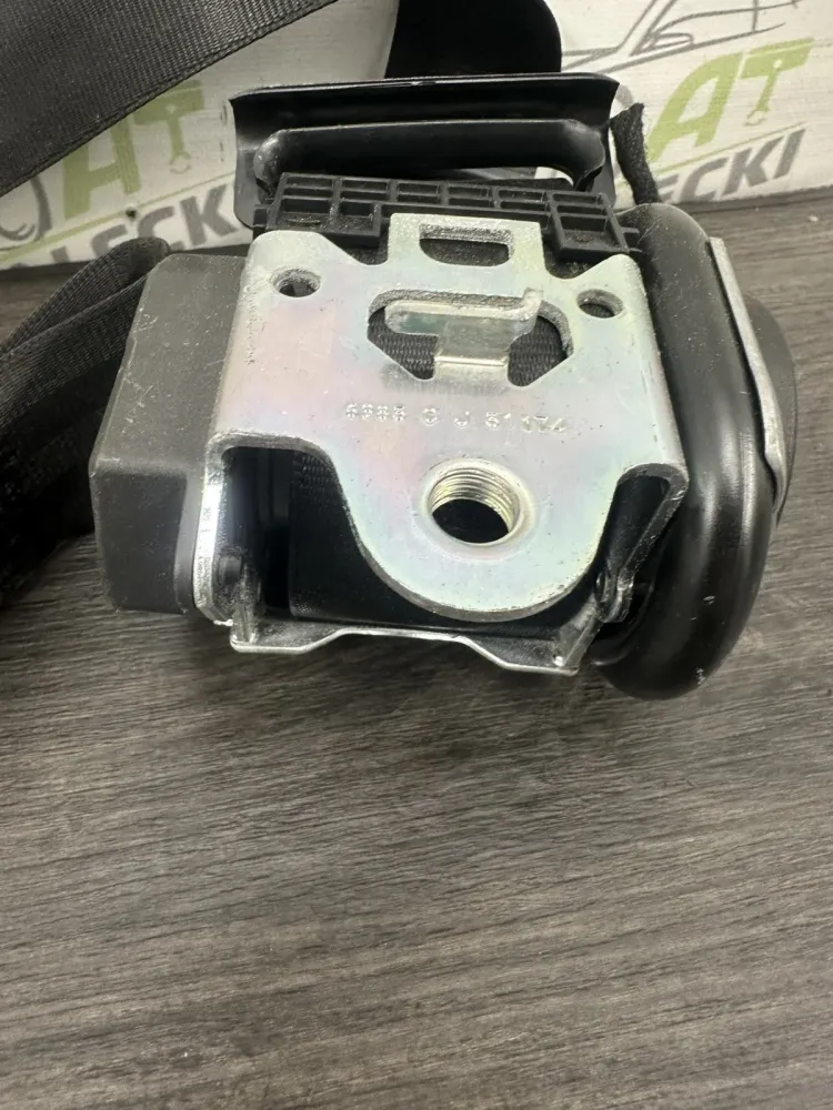 8H0857706 Ceinture de sécurité avant droite Audi A4 8H 600571000D