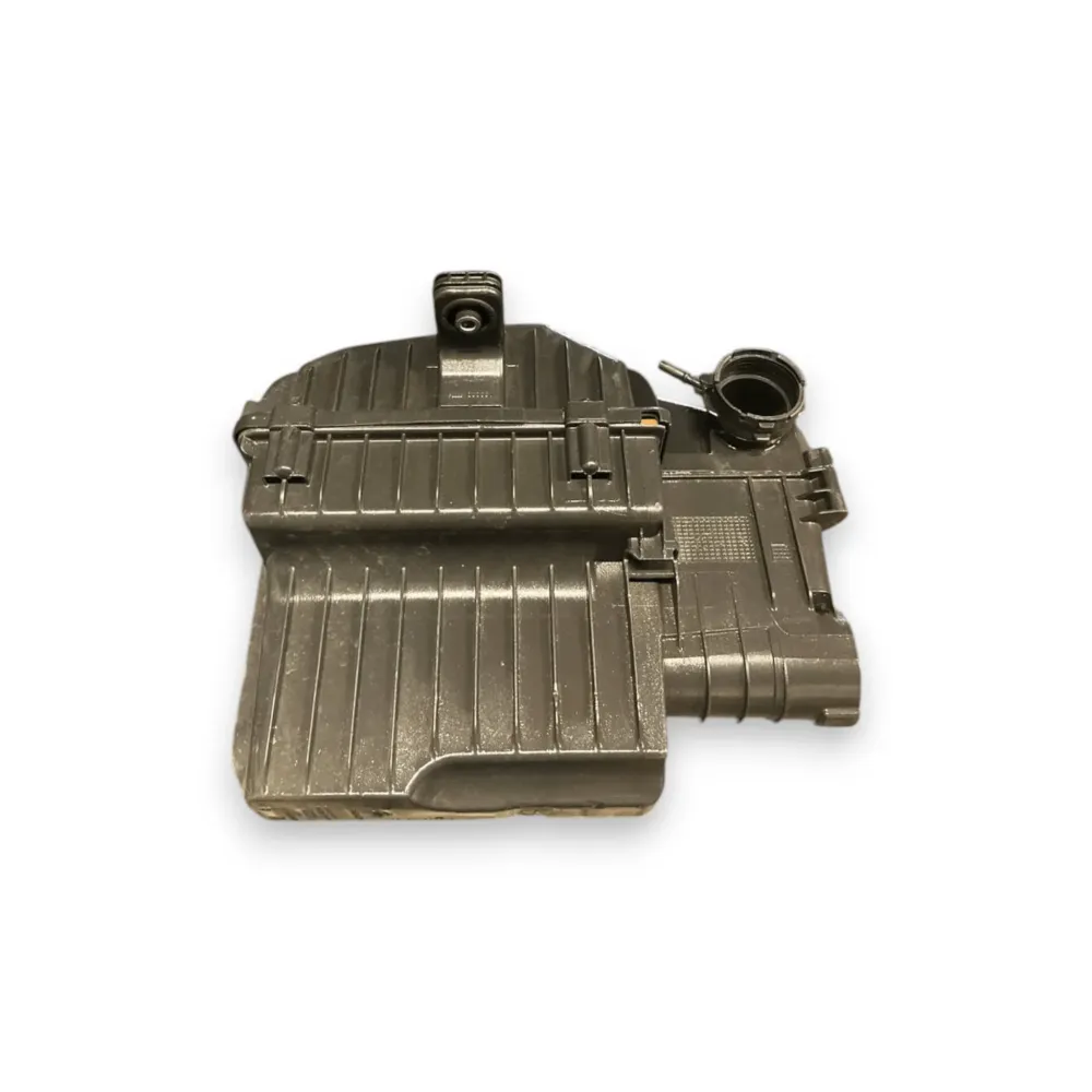 Boîte de filtre à air de Peugeot 208 I 1.2 Essentie (2012 à 2015) COD: 9670851880