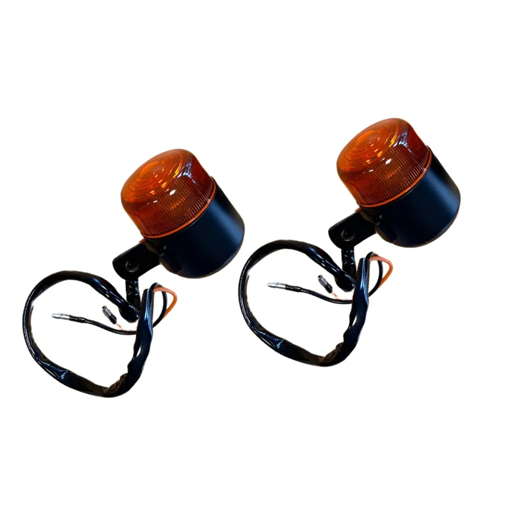 Clignotants / Clignoteurs Dax noir avec lentille orange 12V ampoule (2 pièces)
