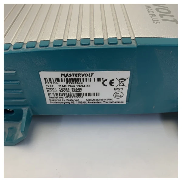 Convertisseur DC DC Mastervolt Mac Plus 12V/24V 30 amp - 81205300