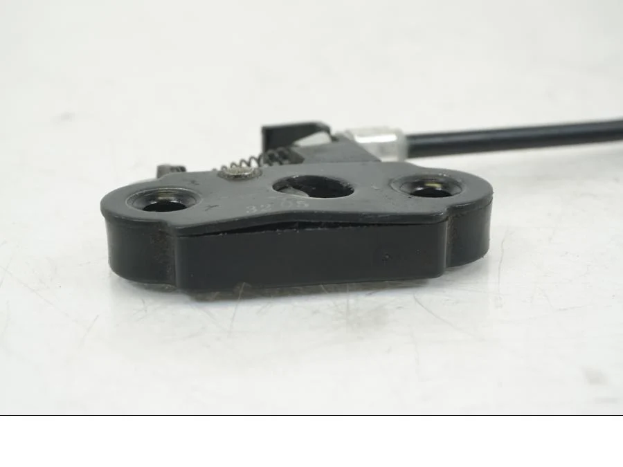 Mécanisme de verrouillage de selle Ducati