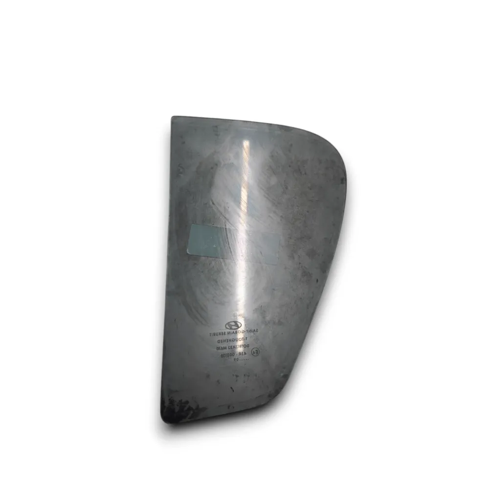 Fenêtre fixe à l'arrière en verre / gauche Hyundai i20 (2009)