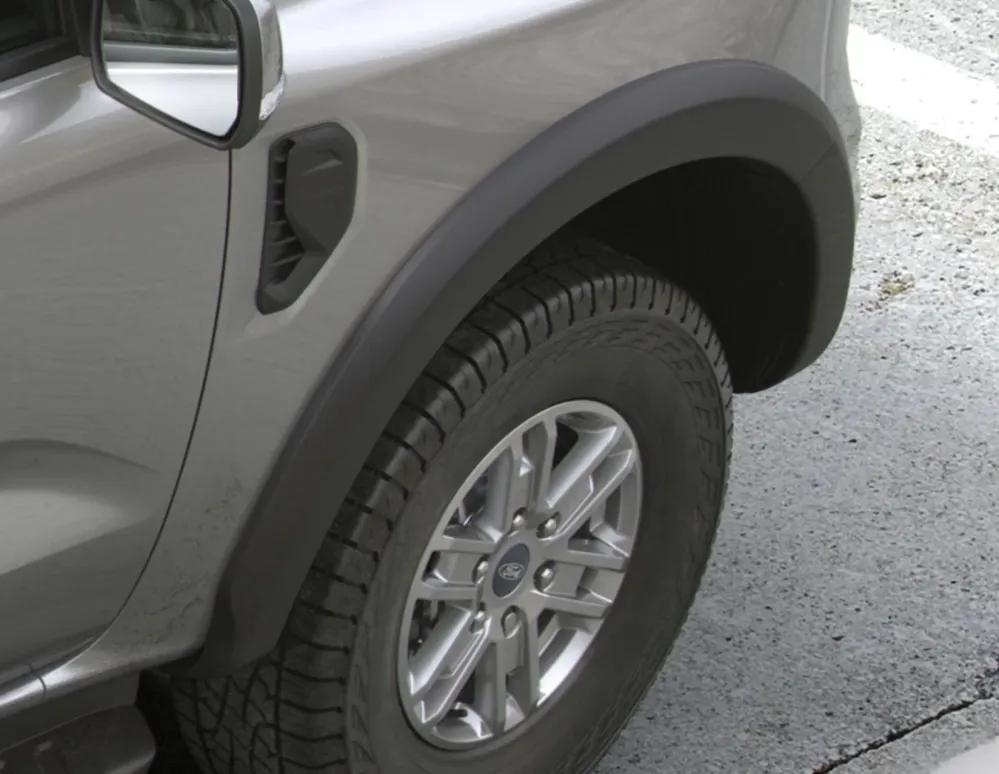 Extension de passage de roue avant et arrière noir mat pour Ford Ranger