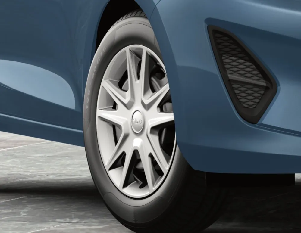 Ford Enjoliveur 15" avec logo Ford argenté origine constructeur garantie Ford