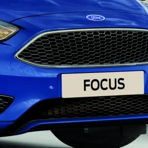 Grille de calandre partie supérieure pour Ford Focus 09/2014-03/2018