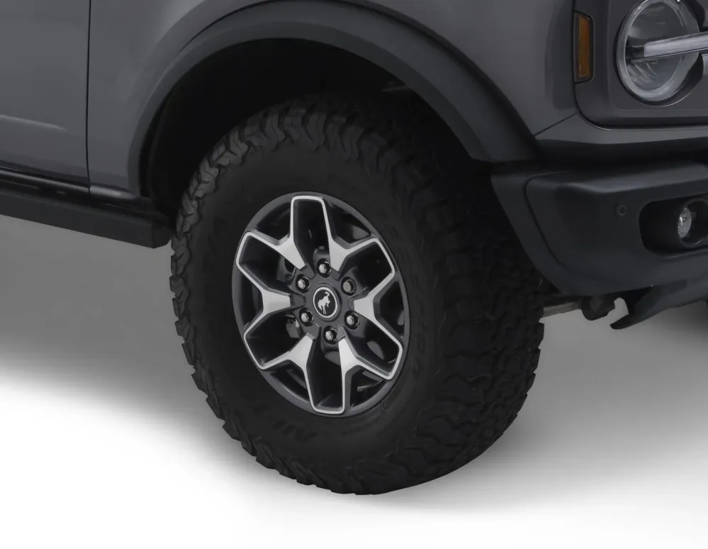 Jante en alliage 17" modèle à 6 branches pour Ford Bronco