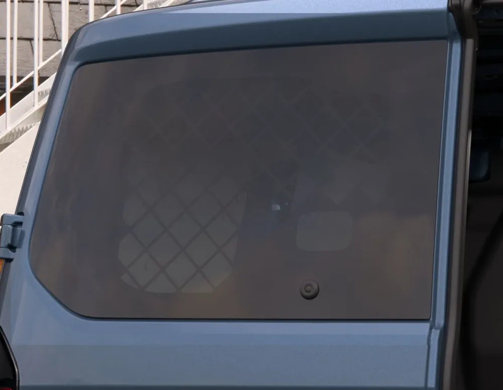 Protection grillagée vitre arrière portes arrière battantes Ford Transit Custom