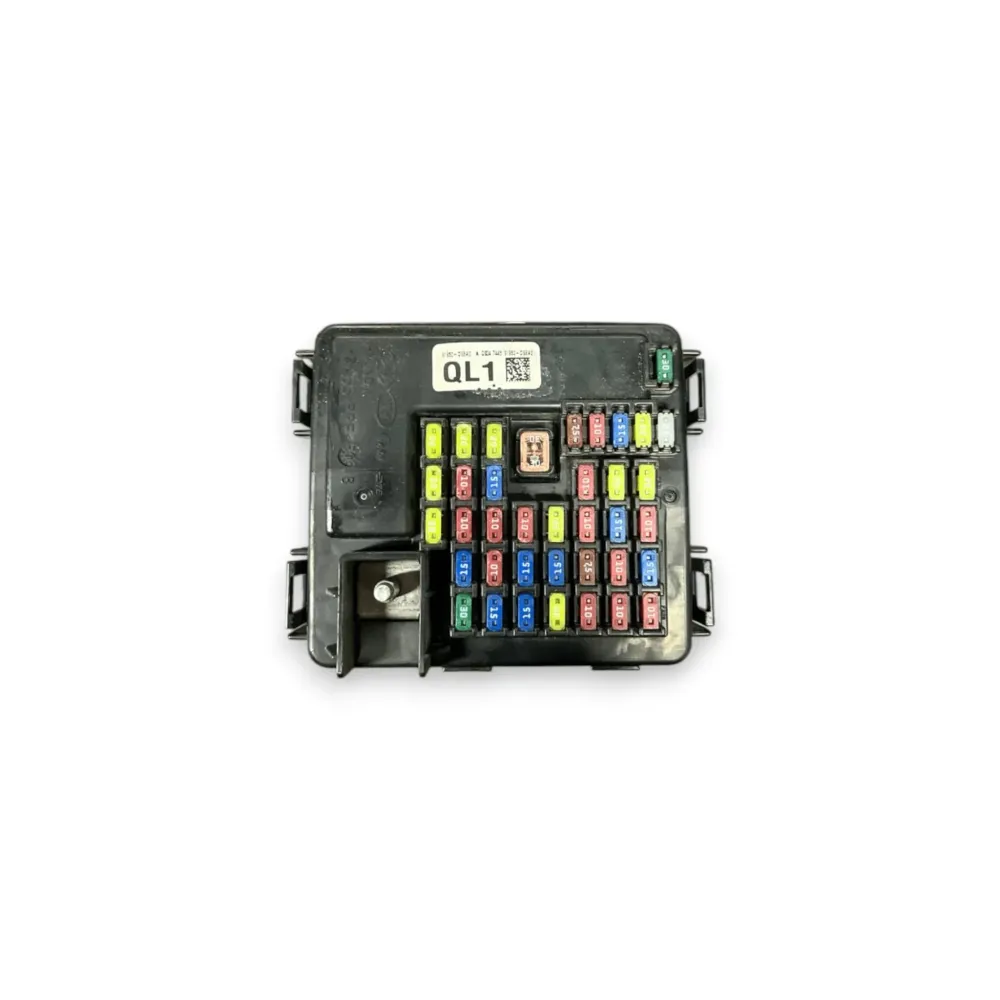 Fuse Box Kia Sportage QL 1.7 Diesel (2016 à 2021) COD: 91950-D98A0