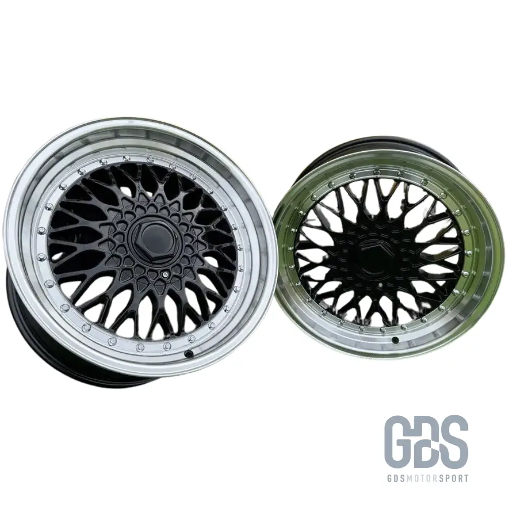 4 jantes Look BBS RS Centre noir BMW R17" X 7.5" ET35