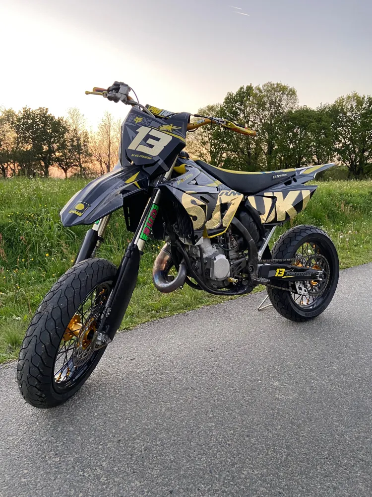 KIT DECO ENDURO SUPERMOTARD 100% PERSONNALISÉ
