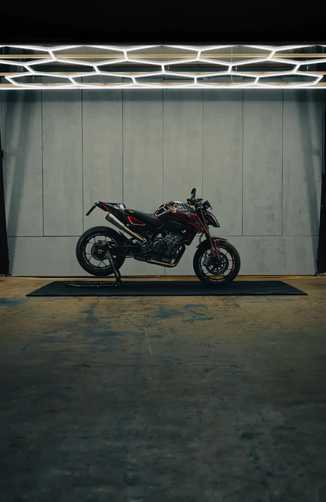 KTM 790/890 Duke KITS DÉCO - « Nyro » (Orange/Noir)