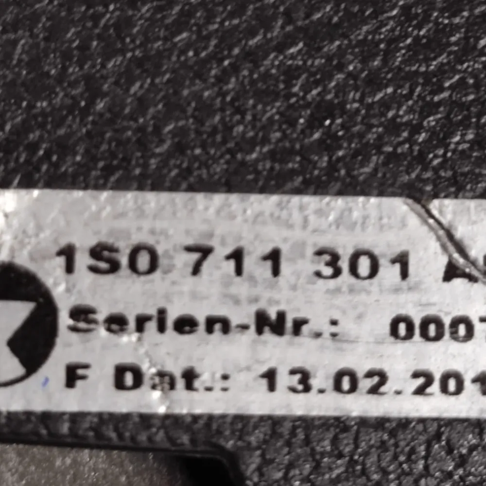 Levier de frein à main Volkswagen UP COD: 1S0711301 (2011-2016)