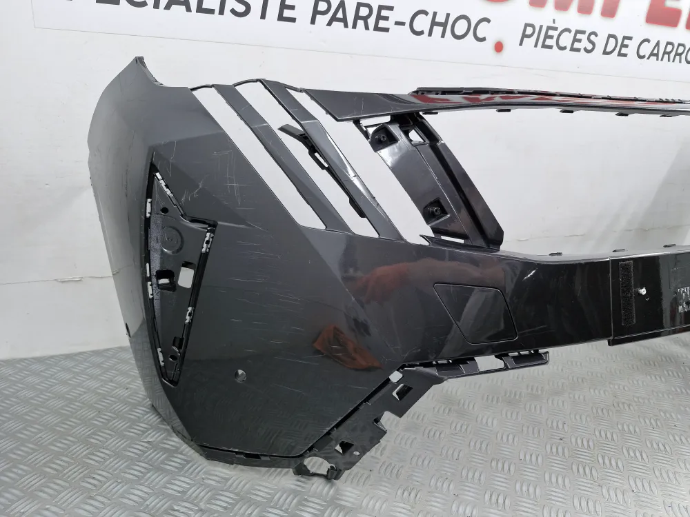Pare-choc avant Peugeot 3008 / 5008 III (à partir de 2023) – Occasion d'origine avec radars et Park Assist