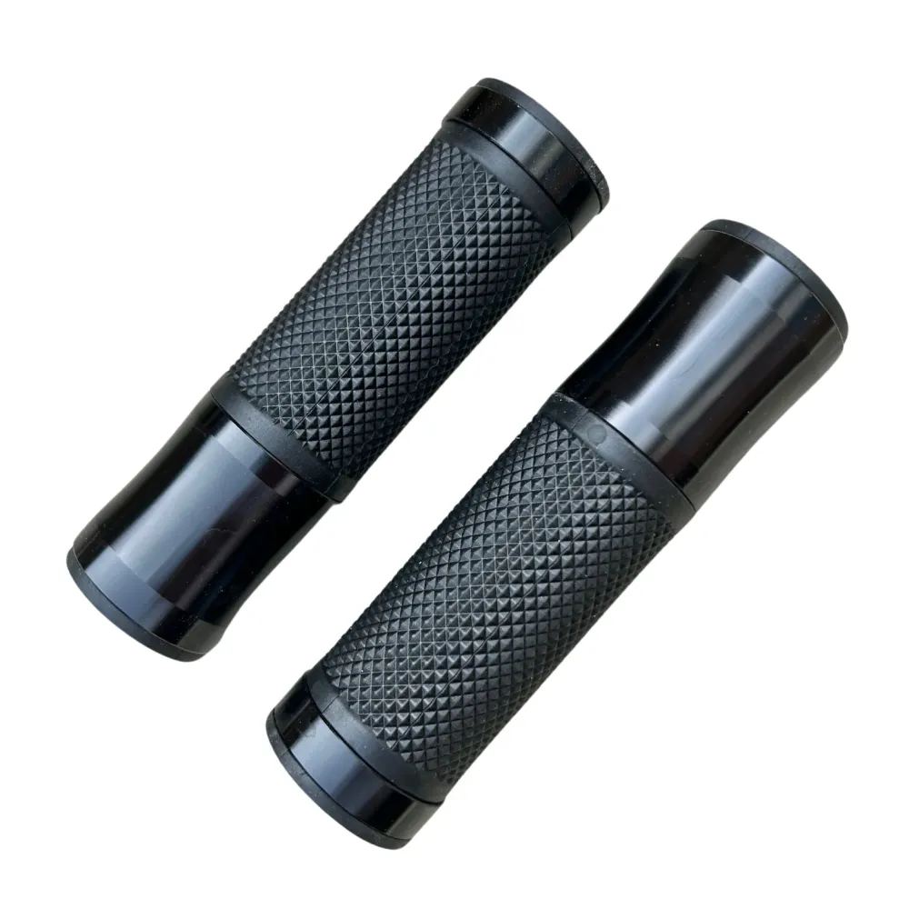 Poignées noires pour guidons de 22,2 mm CNC