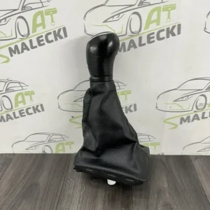 Pommeau de levier de vitesse en cuir 5 vitesses pour modèles Skoda Fabia 6V (6V0711120)