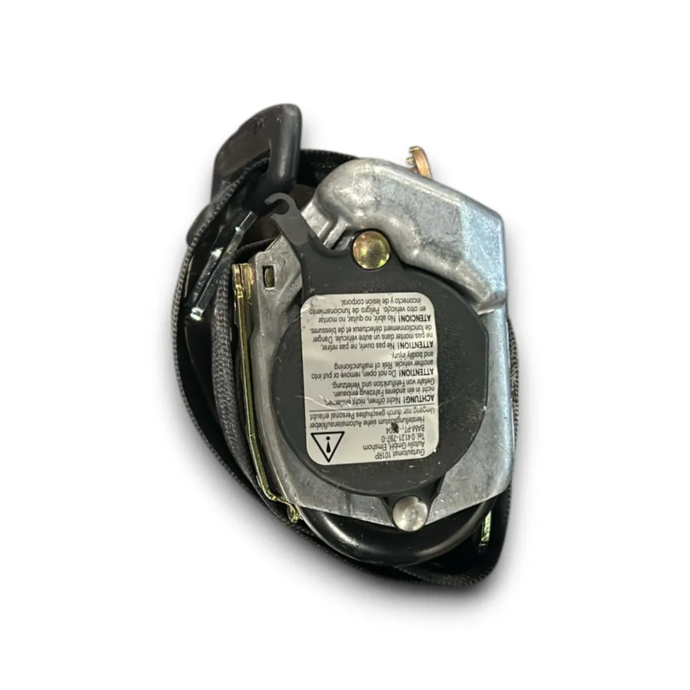 Position centrale de la courroie de sécurité Audi A8 D3 COD: 601782900 (2002> 2010)