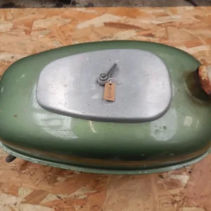 réservoir mobylette lucer