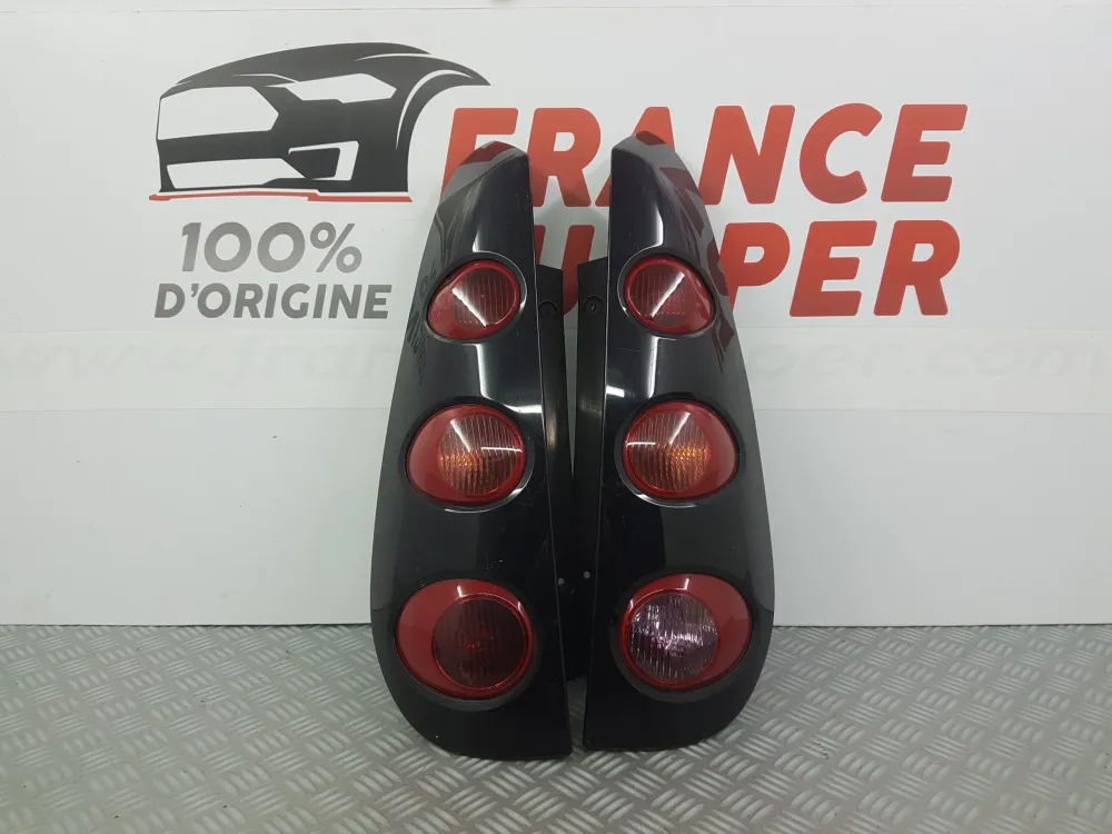 FEUX ARRIERE D / G SMART FORFOUR I 454