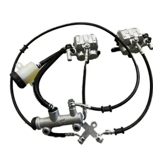 Système de freinage adapté pour balayeuse autoportée & Balayeuse avec cabine