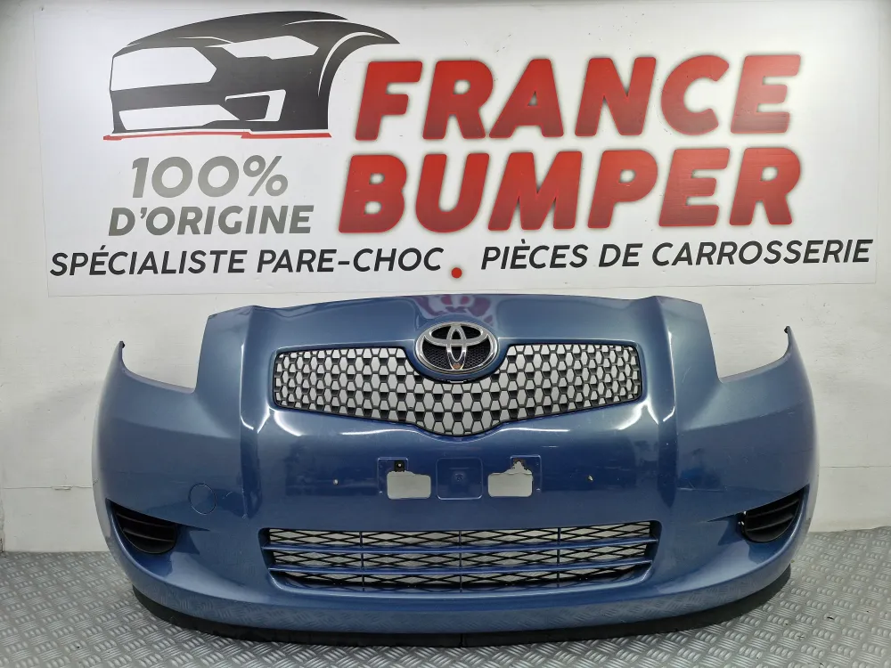 Pare-choc avant complet Toyota Yaris 2 Phase 1 (Du 12/2005 au 11/2009) - Occasion d'origine