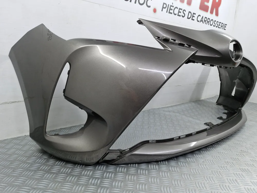Pare-choc avant Toyota Yaris III Phase 3 (À partir de 04/2017) – Occasion d’origine