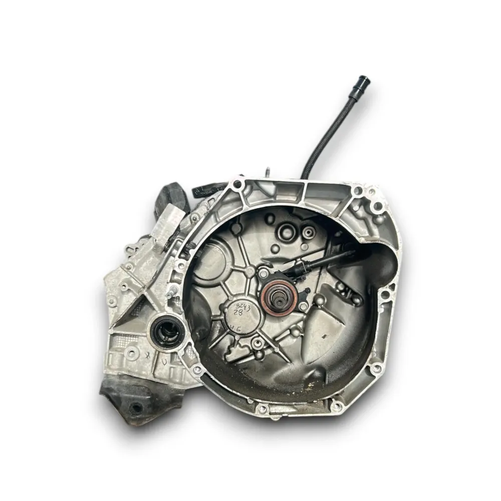 6 - Transmission manuelle de vitesse DACIA Sandro III COD. 320107520R 1.0 PESTOL (2020>) COD.304015768R COD. 321018352r