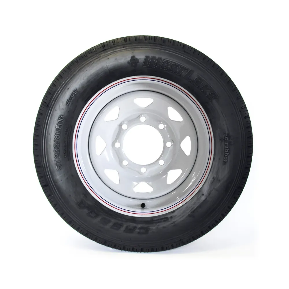 Pneu radial 235/85R16 14 plis LRG 4400 lbs Westlake et jante 16" 8 trous rally