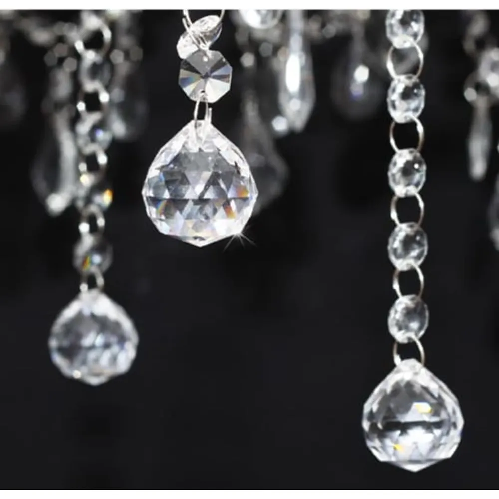 Chandelier avec 2300 cristaux Blanc