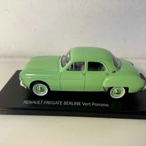 Renault Frégate Berline verte pomme - ELIGOR référence 100957