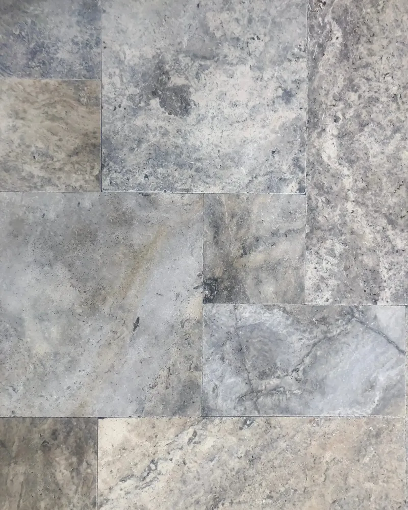 Dallage intérieur en TRAVERTIN TON ARGENT