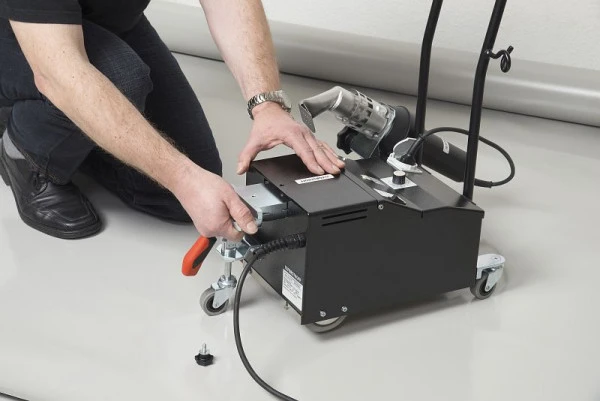Machine à souder automatique Forsthoff Forsthoff-DB pour le soudage de sangles de 50 mm 230 V 1086DB obtenir à bas prix
