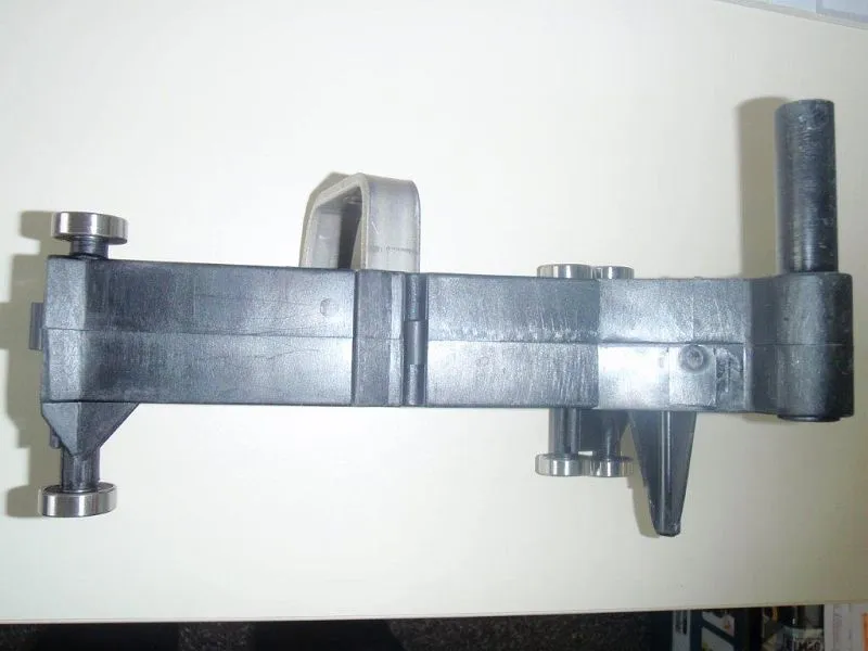 Support moteur ELMAG pour VIP 260/290 9601335 prendre à bas prix