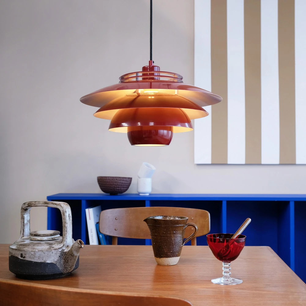 Dyberg Larsen Ejka suspension en métal rouge sombre