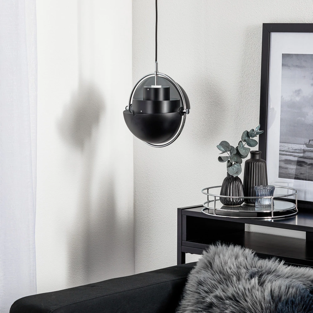 GUBI Suspension Multi-Lite, Ø 27 cm, chrome/noir par Akrapovič